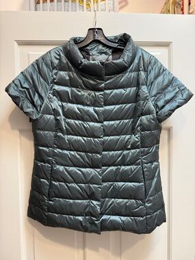 MY ANORAK Chalet Short Sleeve Down Jacket